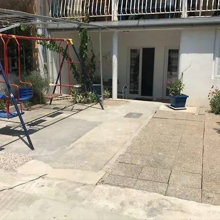 Apartman Josic 1 * Pirovac