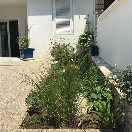 Apartman Josic 1 Apartment Pirovac